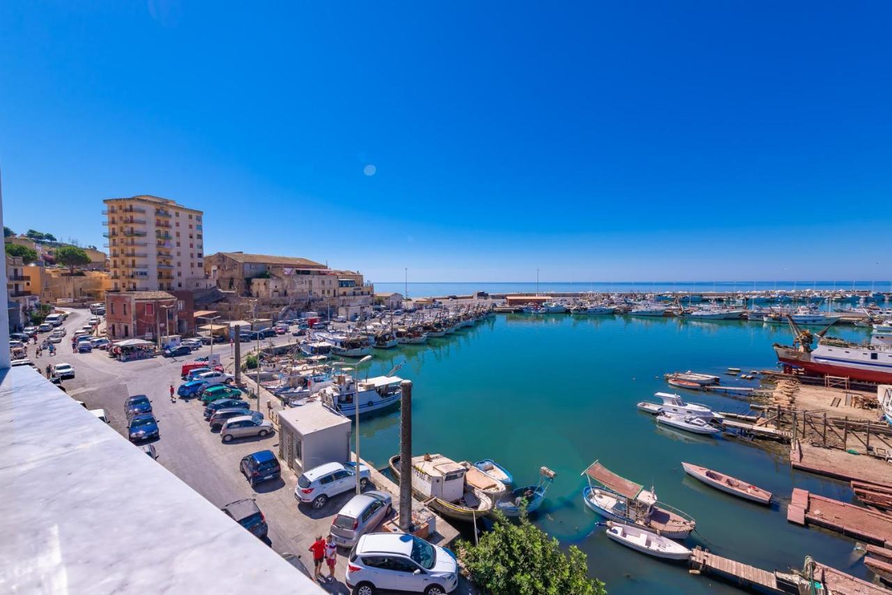 شاكا Vittoria Luxury Rooms المظهر الخارجي الصورة
