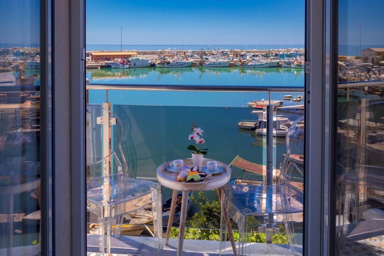شاكا Vittoria Luxury Rooms المظهر الخارجي الصورة