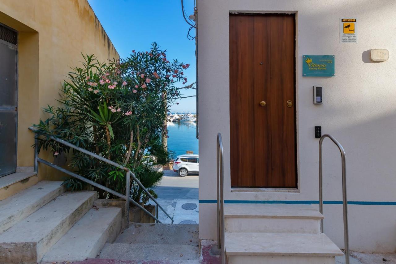 شاكا Vittoria Luxury Rooms المظهر الخارجي الصورة